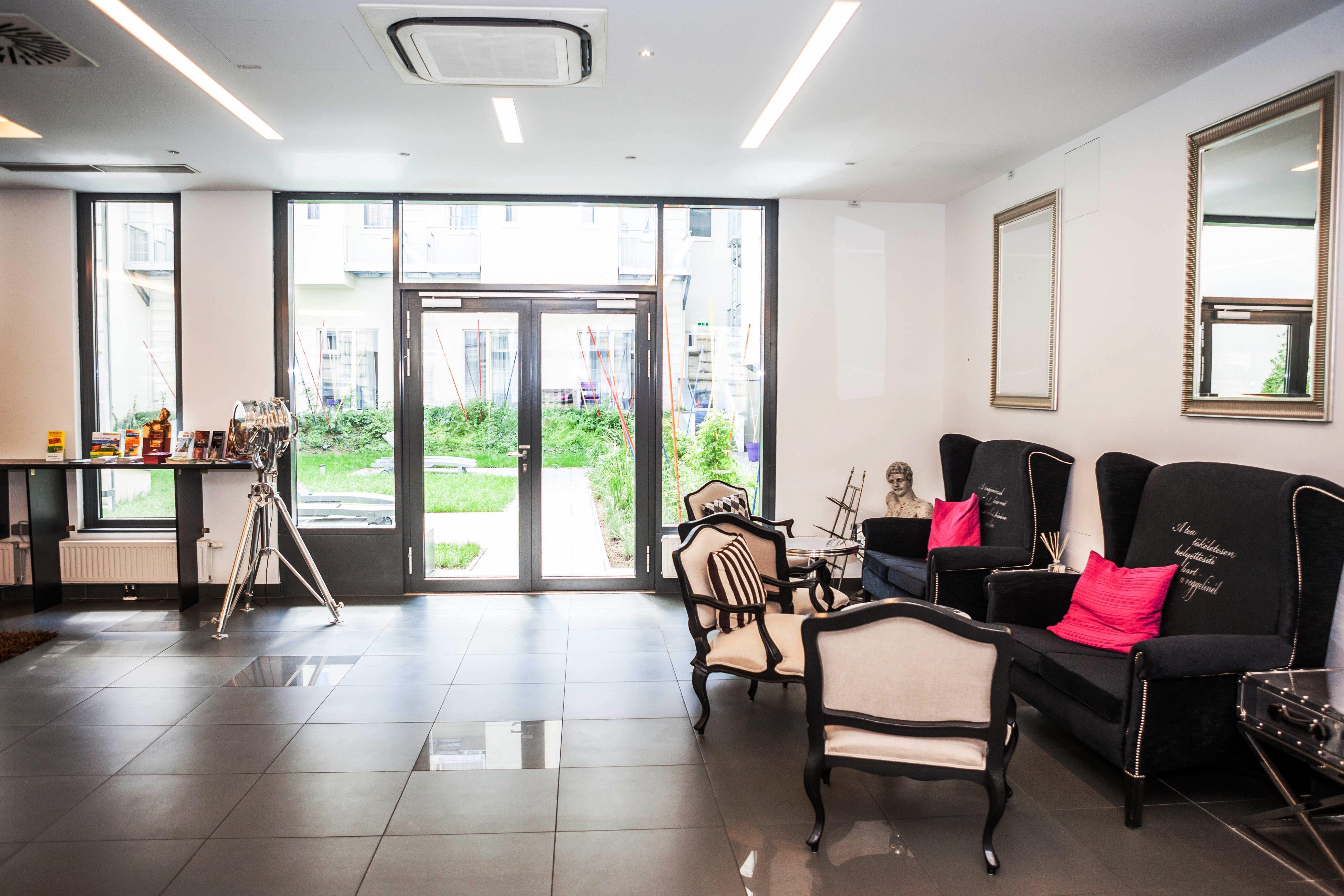 Elaya West 4* Wien